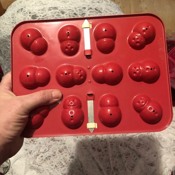 Red Nordic ware 12 snowman cake pop baking mold, like new- fun project for kids. - Picture 1 of 7